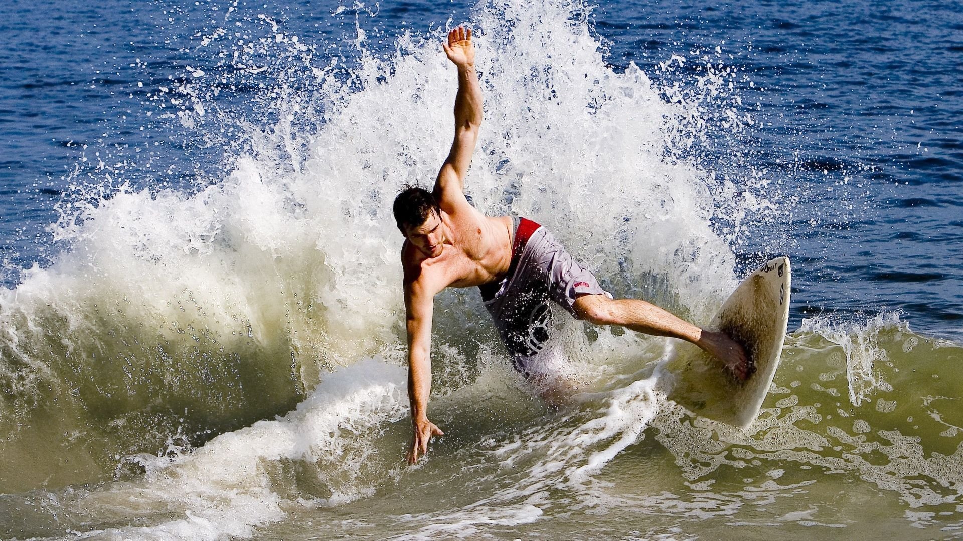 羽毛球赛场焦点！荷兰队对阵韩国队，豪门翻车，赛后引发巨大争议